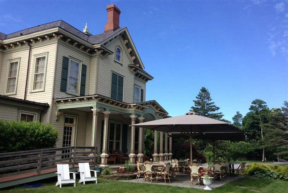 Jedediah Hawkins Inn Jamesport Bagian luar foto