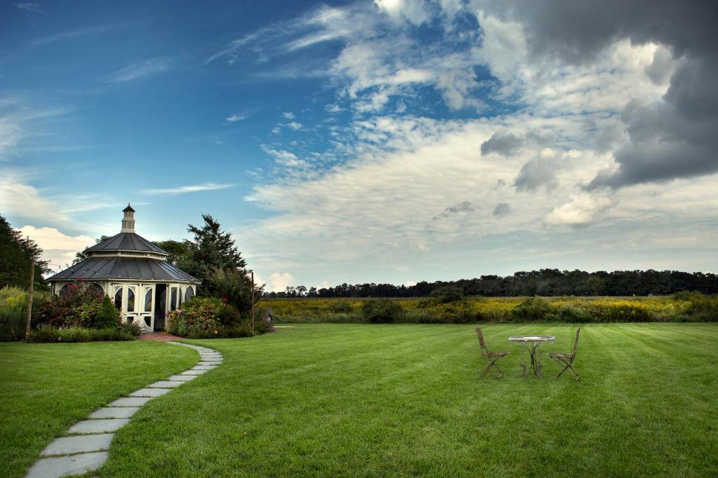 Jedediah Hawkins Inn Jamesport Bagian luar foto